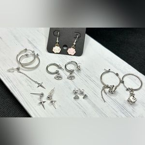 6 pairs of earrings